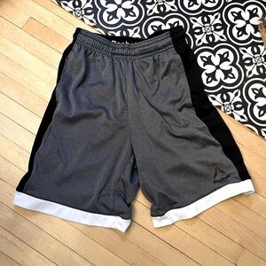 REEBOK Boy Size 10/12 Athletic Short in Black/White/Grey, EUC